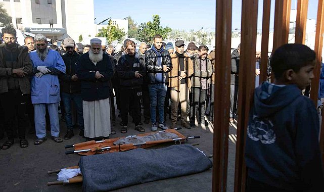 Gazze'de can kaybı 22 bin 722'ye yükseldi