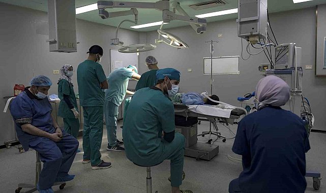 Gazze'deki El Amal Hastanesi'nde oksijenin tükenmesi nedeniyle ameliyatlar durdu