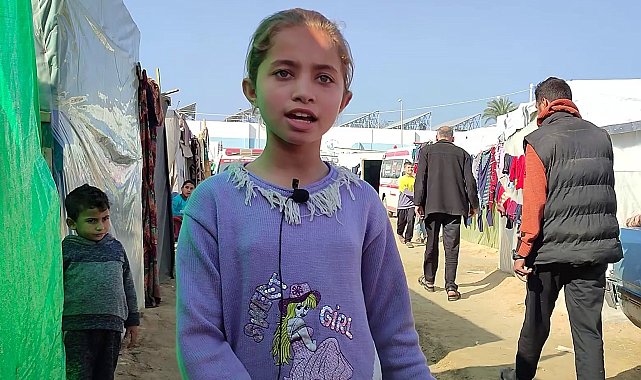 Gazzeli küçük kız:" Filistinli çocuklar roket altında yaşarken, dünya yılbaşını havai fişeklerle kutluyor"