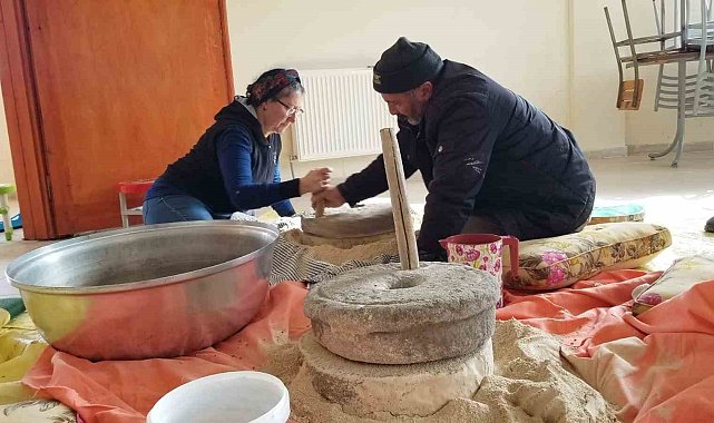 Geçmişi yüzyıllara dayanan geleneksel yemek "Kavut"
