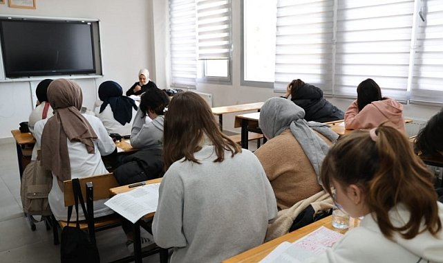 Gediz'de ödüllü TYT deneme sınavının ikincisi gerçekleştirildi