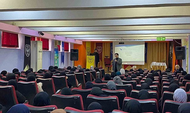 Gençlerde merhamet bilinci semineri