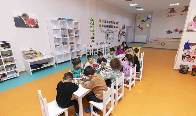 Gülnar'da 'Ebeveyn Yolculuğu' semineri gerçekleştirildi