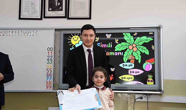 Gümüşhane'de 18 bin 349 öğrenci karne alarak yarıyıl tatiline girdi