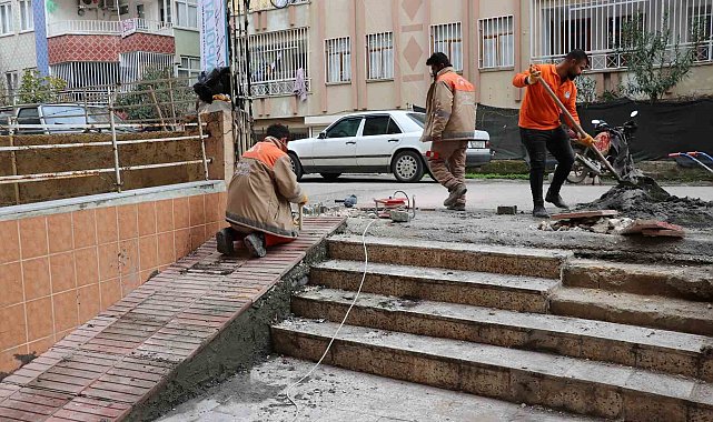 Haliliye Belediyesi engelli rampası talebine kayıtsız kalmadı