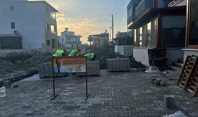 Hatay'da il genelinde yol çalışmaları sürüyor