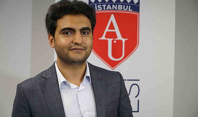 Hava ve Uzay Hukuku Uzmanı Doç. Dr. İlyas Gölcüklü: "Türkiye'nin uzay yarışında öncü olması için iç mevzuatını oluşturması şart"