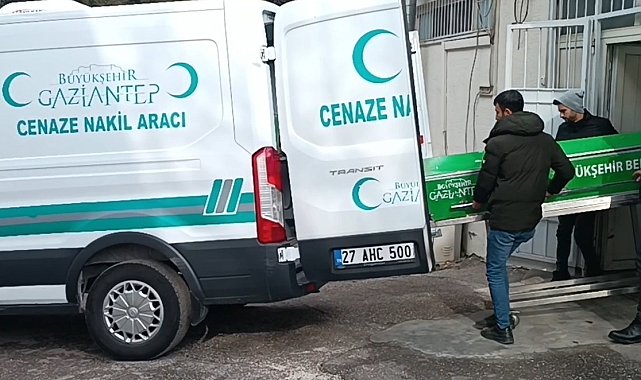 Hırsızlara engel olmak isteyen inşaat bekçisi darp edilerek öldürüldü