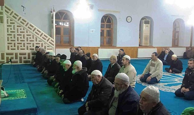 Hisarcık'ta ailecek sabah namazı buluşması