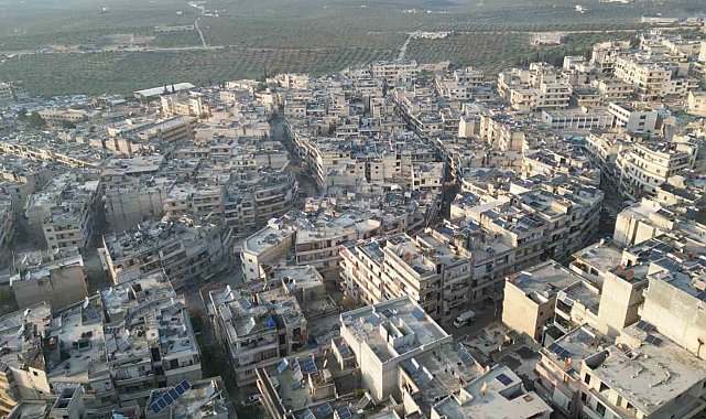 İdlib'de çadır kentte yokluk içinde var olma mücadelesi