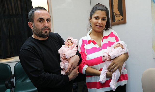 İkizden ikize transfüzyon sendromu tanısı konulan anne karnındaki ikiz bebeklere operasyon
