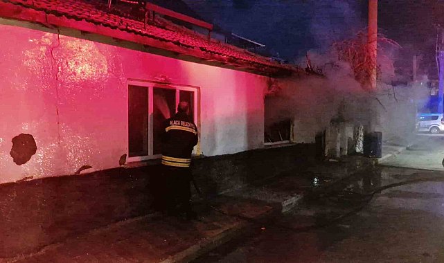 Isınmak için yakılan katalitik soba yangına sebep oldu
