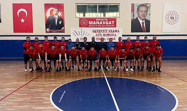 İşitme Engelliler Futsal A Milli Erkek Takımı, Kış Oyunlarına Antalya'da hazırlanıyor