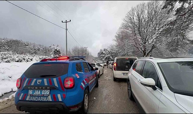 Jandarma ekipleri yolda kalan araçlar için seferber oldu