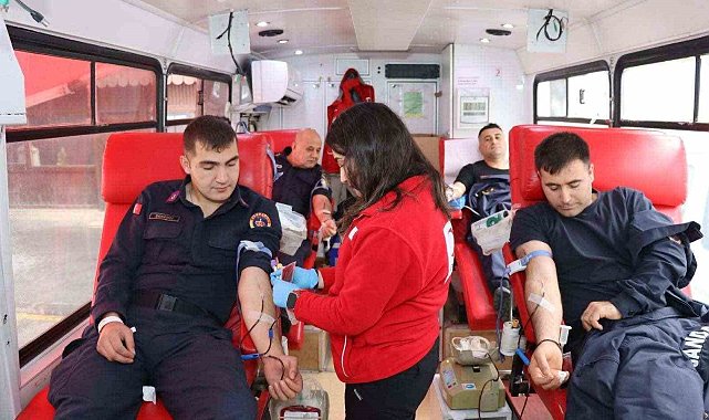 Jandarma personelinden, kan bağışı kampanyasına destek