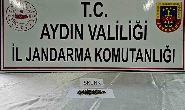 Jandarma uyuşturucuya geçit vermiyor