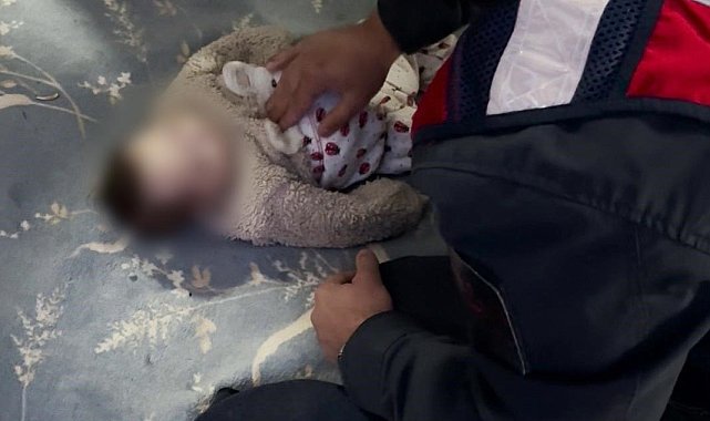 Jandarmanın kurtardığı İkra bebek yaşam mücadelesini kaybetti