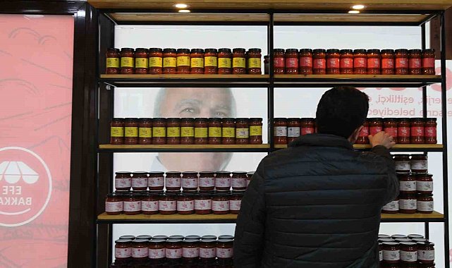 Kadın emeği ürünler Efe Bakkallarda satışa sunuldu