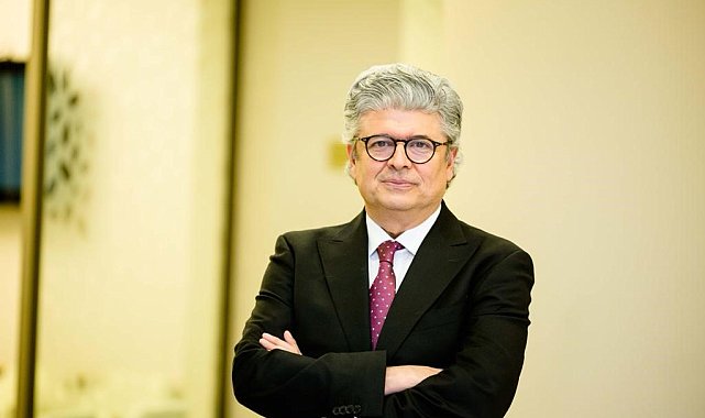 Kadın Hastalıkları ve Doğum Uzmanı Faruk Buyru; "Rahim ağzı erken teşhisler tedavi edilebilir bir hastalık"