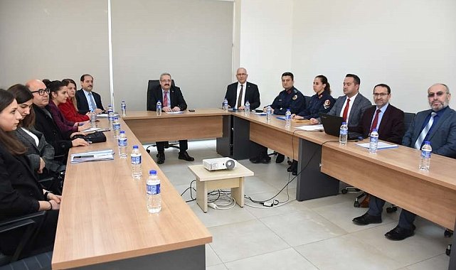 Kadına yönelik şiddetle mücadele toplantısı yapıldı