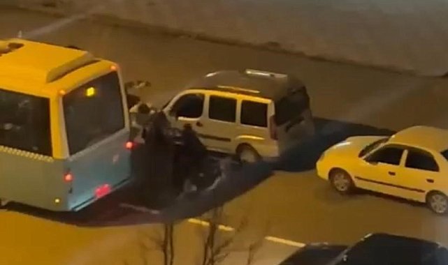 Kahramanmaraş'ta bıçaklı kavga kamerada