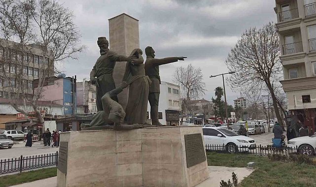 Kahramanmaraş'ta kurtuluş nedeniyle valilik ruhsatlı silah taşımayı da yasakladı
