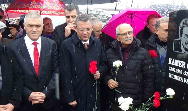 Kamer Genç anmasına katılan CHP Genel Başkanı Özgür Özel: "Kamer Genç'in hikayesi, cumhuriyetin hikayesidir"