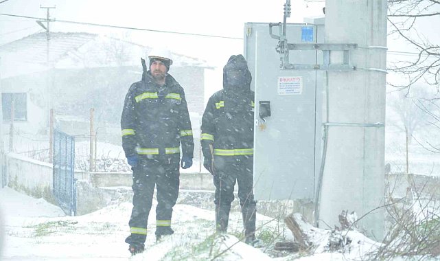 Kardaki bu zorlu mücadele aydınlık için