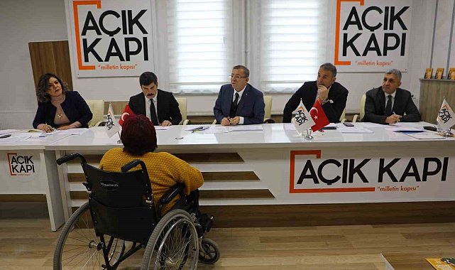 Kars'ta sorunların çözümü milletin kapısı Açık Kapı'da