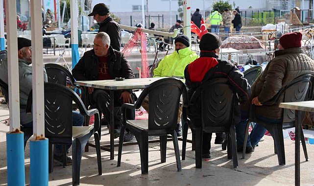 Kaybolan balıkçının arkadaşlarına son sözü 'ben yüzeceğim' olmuş