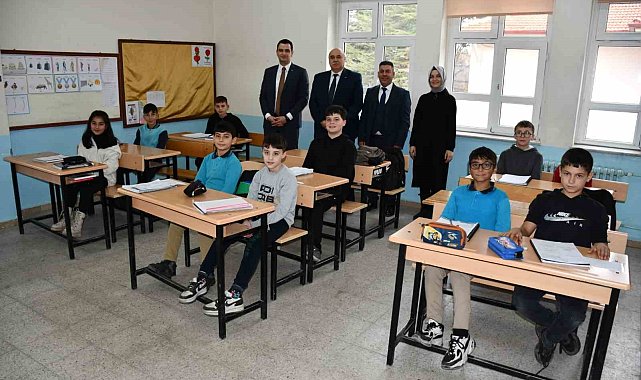 Kaymakam Büyükkaymakcı: "Öğrencilerimizin düşüncelerini dinleyip destek olmayı amaçlıyoruz"