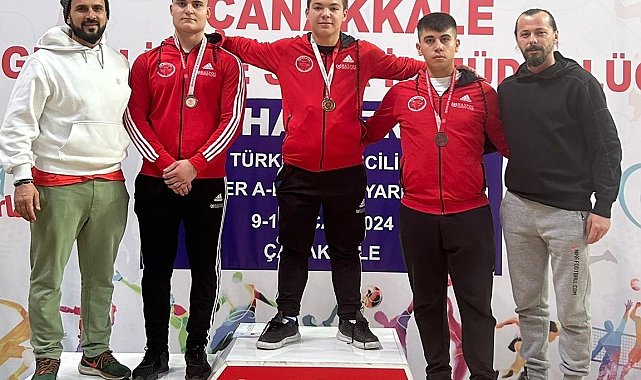 Kayserili halterciler 4 madalya ile döndü