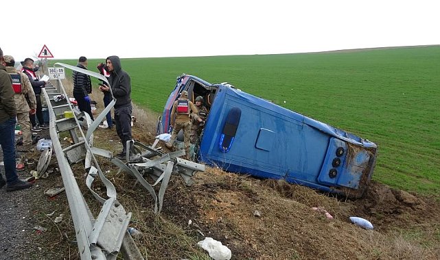 Kaza yapan cezaevi aracındaki mahkumların İstanbul'dan Bitlis'e götürüldüğü öğrenildi