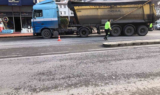 Kilimli'de ekipler sürücüleri denetledi