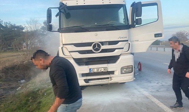 Kırklareli'nde seyir halindeki kamyonda yangın