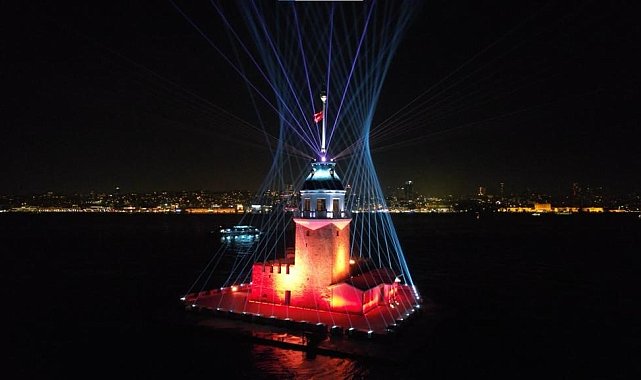 Kız Kulesi ve İstanbul Boğazı havadan görüntülendi