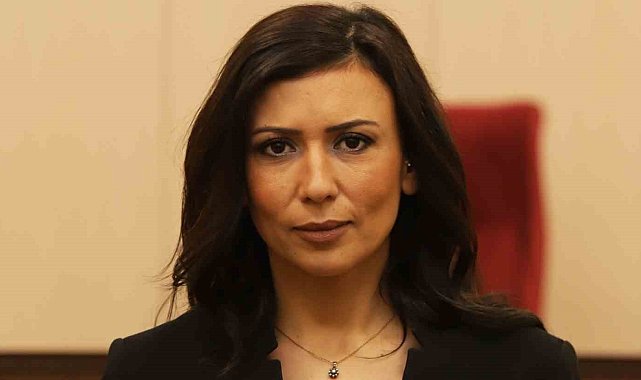 KKTC Meclis Başkanı Yardımcısı Özdenefe'nin eşi İtalya'da gözaltına alındı