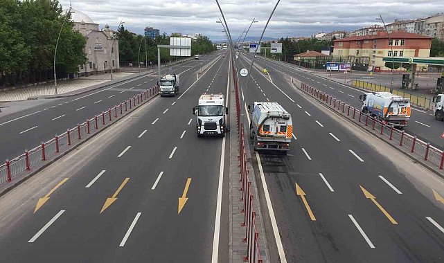 Kocasinan Belediyesi, topladığı çöpleri ekonomiye kazandırıyor