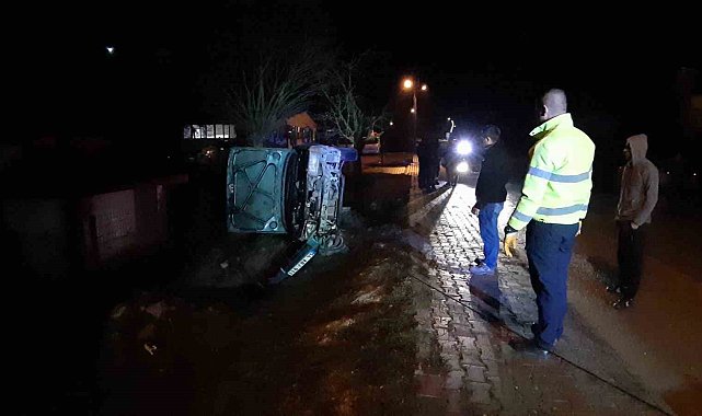 Kontrolden çıkan otomobil yan yattı: 2 yaralı