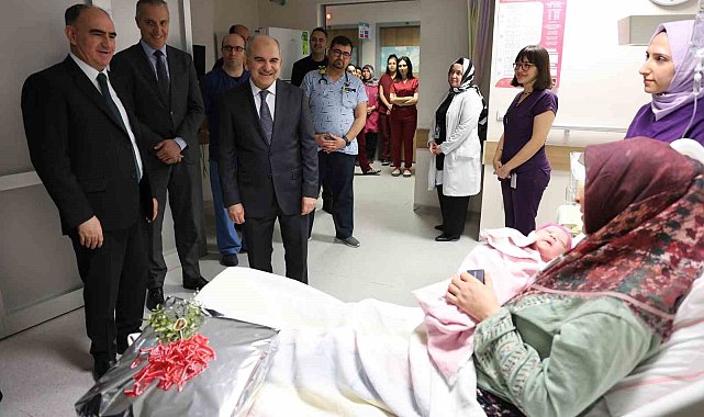 Konya'da 2024'ün ilk bebeği Amine bebek oldu
