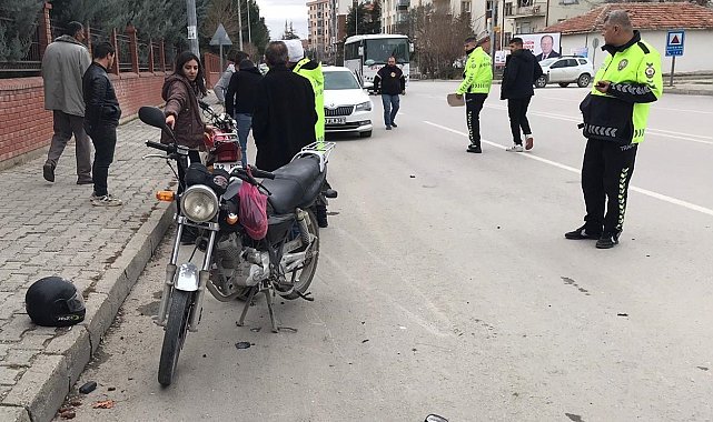 Konya'da motosikletler çarpıştı: 3 yaralı