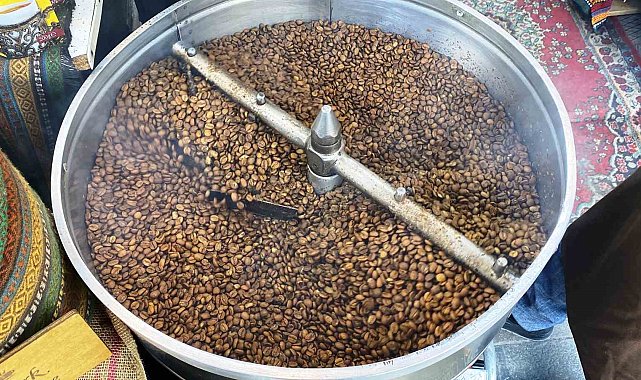 Konya'da Türk kahvesinin yanı sıra dünya kahvelerine de ilgi arttı