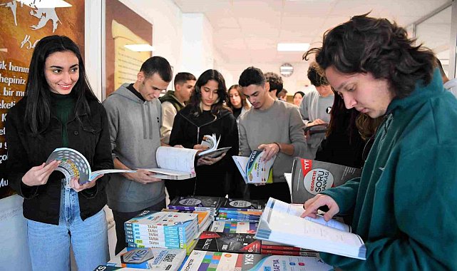 Konyaaltı'nda atıl kitap kampanyası büyüyor