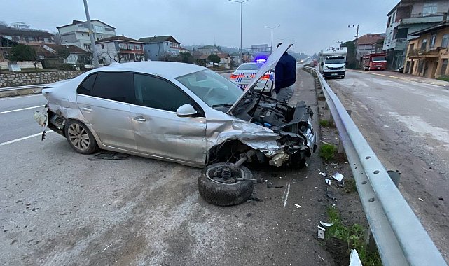 Köpeğe çarpmamak için kaza yaptı: 3 yaralı