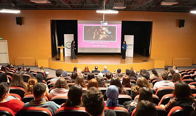 KOSTÜ&#039;de bir ilk