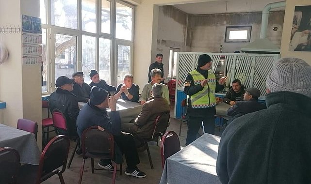 Köy sakinlerine güvenlik trafik konusunda eğitim verildi