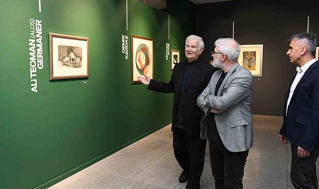 Küçükçekmece'de 'Renkler ve İzler' başlıklı serginin açılışı yapıldı