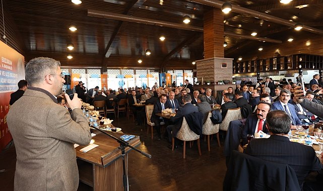 Küçükoğlu: 'Ak Parti vefanın adıdır'