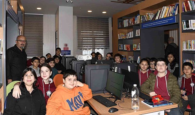 Kuşadalı çocuklar bilgiye ulaşıyor