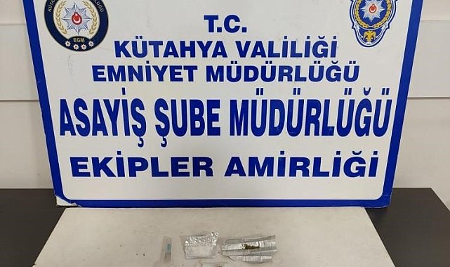 Kütahya'da bekçiler bir kişinin üzerinde uyuşturucu ele geçirdi